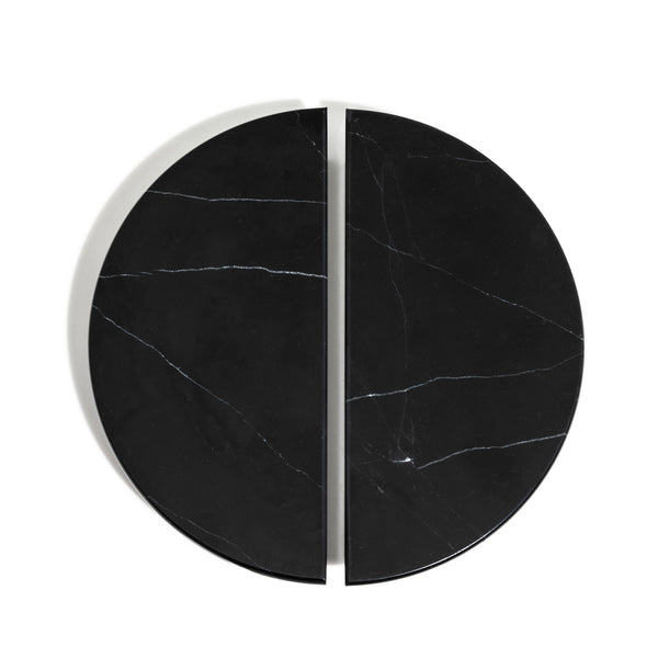 K157- Black Marble Mani Half Moon Knob