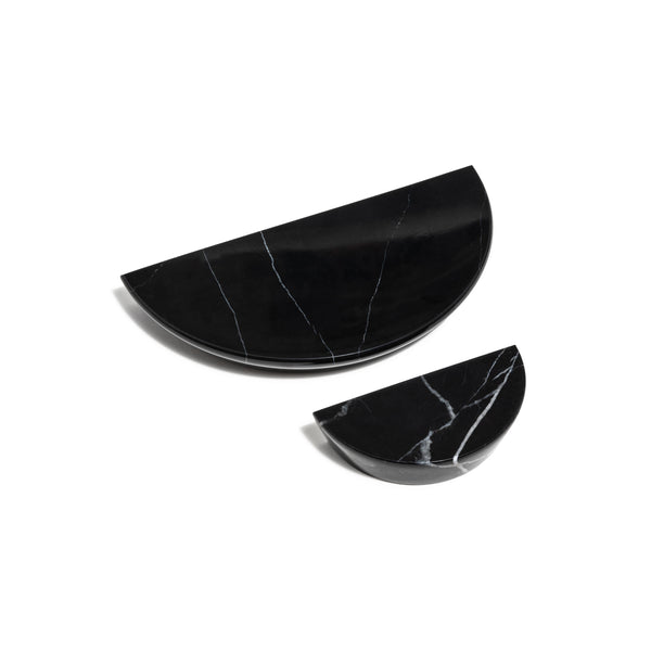 K157- Black Marble Mani Half Moon Knob