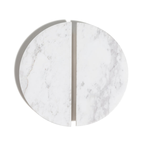 K157 - White Marble Mani Half Moon Knob