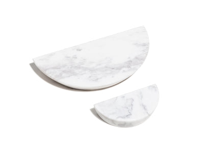 K157 - White Marble Mani Half Moon Knob