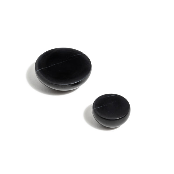 K158 – Black Marble Mani Dome Knob