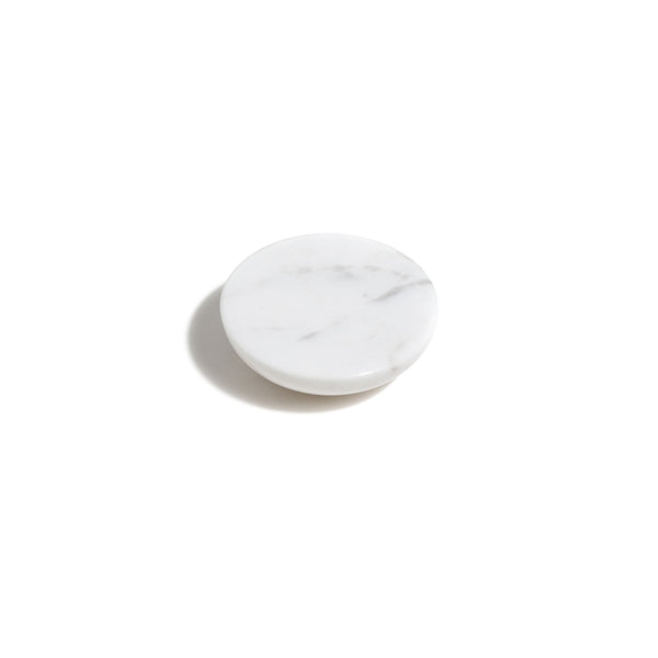 K158 – White Marble Mani Dome Knob