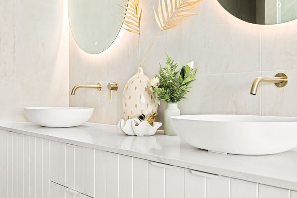 C137- Caloundra Lip Pull