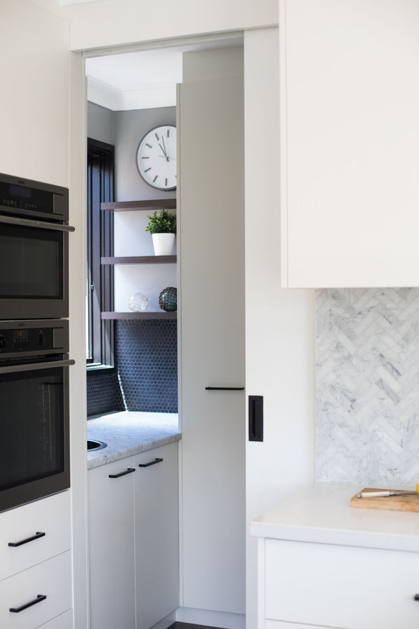 C118- Black Rectangle Sliding Door Flush Pulls