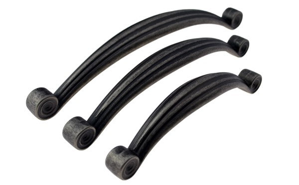 Matt Antique Traditional Bow Handle Cabinet Handle (C151 Chapel Hill)