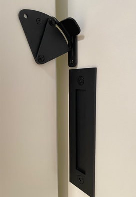 T83 - Barn Door Privacy Latch
