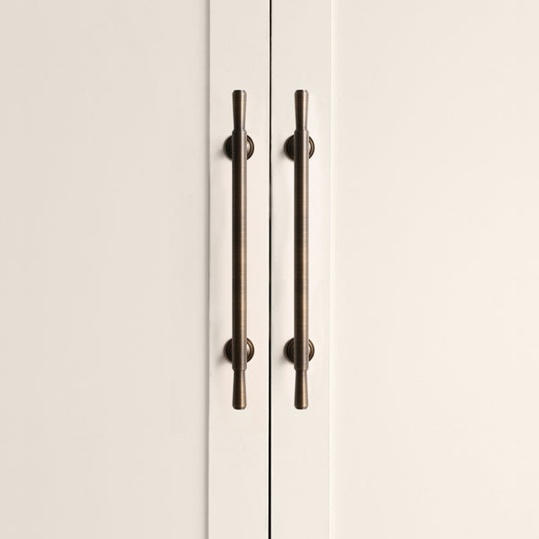 C245 - Kensington Cabinet Handle