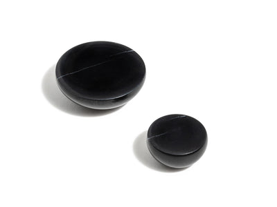 K158 – Black Marble Mani Dome Knob